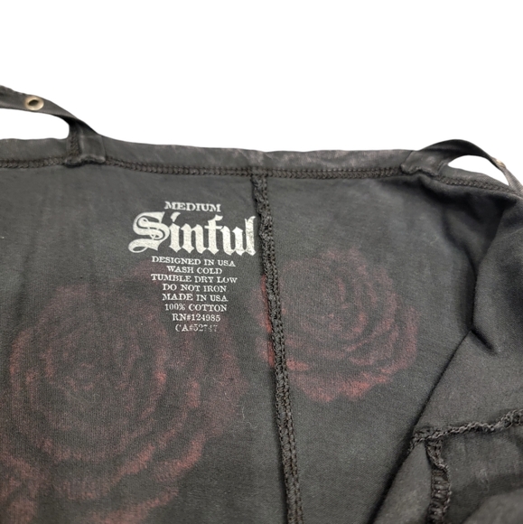 Sinful M Dress With Skull and Roses - Picture 3 of 6